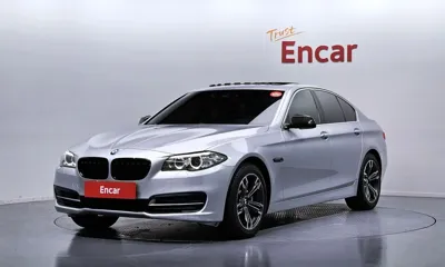 BMW 5-Series · 2015 год