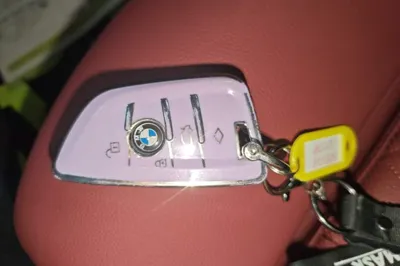 BMW 3 Series 2025, 8800 км, за 32843 USD - фото 23