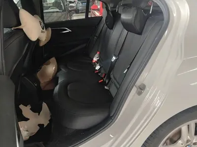 BMW 1 Series 2019, 83699 км, за 7928.76 USD - фото 17