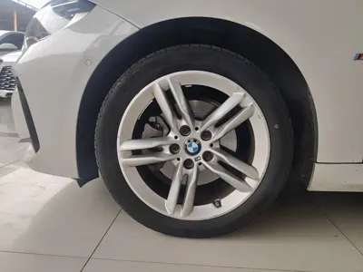 BMW 1 Series 2019, 83699 км, за 7928.76 USD - фото 23