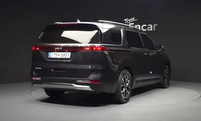 Kia Canival 2023, 22945 км, за 20121.11 USD
