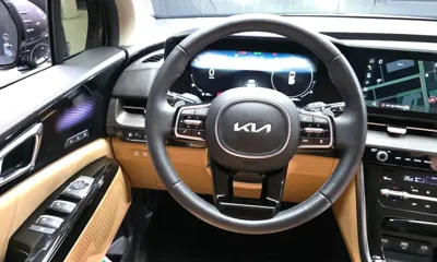 Kia Canival 2023, 22945 км, за 20121.11 USD - фото 13