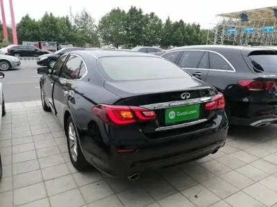 Infiniti Q70 2018, 116600 км, за 11121.87 USD