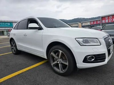 Audi Q5 2016, 207400 км, за 7488.44 USD