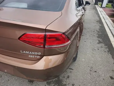 Volkswagen Lamando 2017, 113600 км, за 6001.11 USD - фото 8