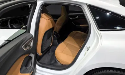 Audi A5 2025, 2059 км, за 43541.45 USD - фото 11