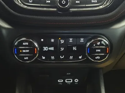 ChevroletGMDaewoo Trailblazer 2022, 104488 км, за 12997.24 USD - фото 15