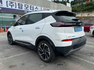 ChevroletGMDaewoo 볼트 EUV 2023, 46719 км, за 12091.27 USD