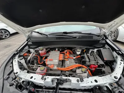 ChevroletGMDaewoo 볼트 EUV 2023, 46719 км, за 12091.27 USD - фото 6