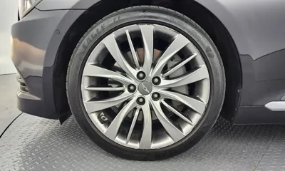 Hyundai Genesis 2014, 137415 км, за 8550.38 USD