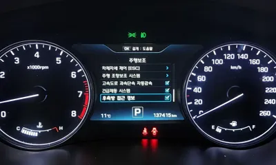 Hyundai Genesis 2014, 137415 км, за 8550.38 USD - фото 8