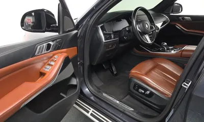 BMW X7 2020, 91783 км, за 45848.64 USD - фото 12