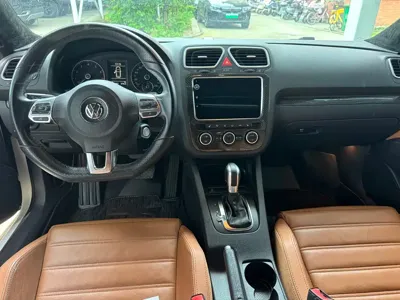 Volkswagen Scirocco 2013, 130000 км, за 6463.09 USD - фото 8