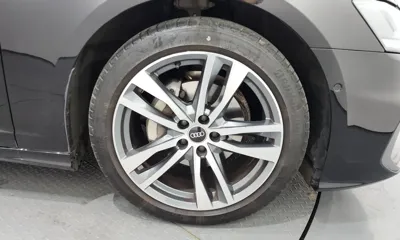 Audi A6 2023, 33440 км, за 22847.66 USD