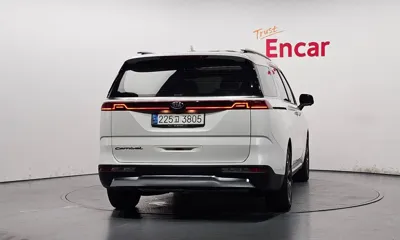 Kia Canival 2021, 68472 км, за 17198.37 USD