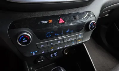 Hyundai Tucson 2019, 132225 км, за 8184.36 USD - фото 17