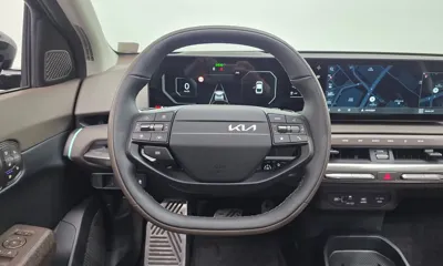 Kia EV4 2026, 2652 км, за 26913.48 USD - фото 14
