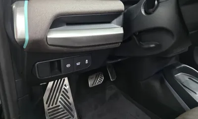 Kia EV4 2026, 2652 км, за 26913.48 USD - фото 27