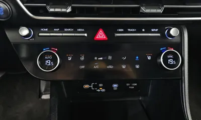 Hyundai Sonata 2025, 50815 км, за 14332.26 USD - фото 32