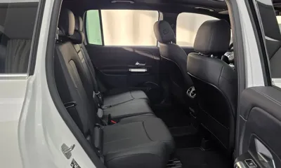 Mercedes-Benz GLB-Class 2024, 41879 км, за 65000.3 USD - фото 12
