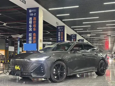 Changan UNI-V · 2022 год