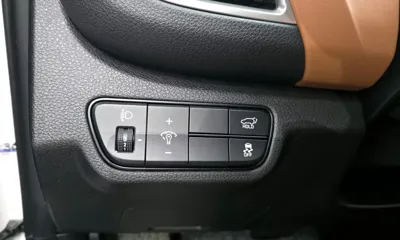 Kia Seltos 2023, 32710 км, за 15861.66 USD - фото 27