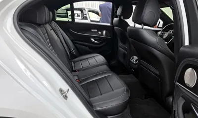 Mercedes-Benz E-Class 2022, 27939 км, за 29208.98 USD - фото 11