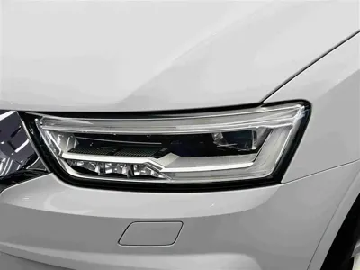 Audi Q3 2018, 66300 км, за 10123.41 USD - фото 11