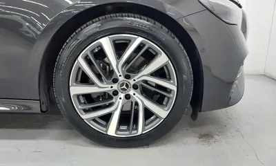 Mercedes-Benz E-Class 2024, 64659 км, за 37116.61 USD