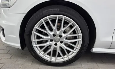 Audi A6 2016, 170774 км, за 7548.9 USD