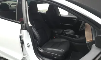 Tesla Model 3 2022, 55942 км, за 19177.01 USD - фото 26