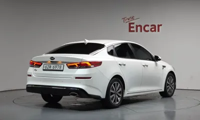 Kia K5 2019, 34924 км, за 10744.28 USD