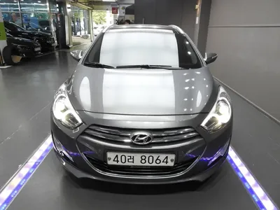 Hyundai i40 2014, 127880 км, за 3835.4 USD