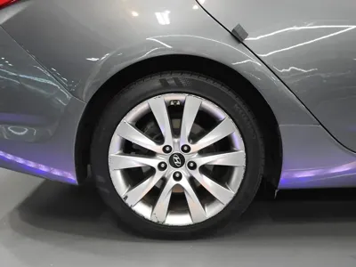 Hyundai i40 2014, 127880 км, за 3835.4 USD