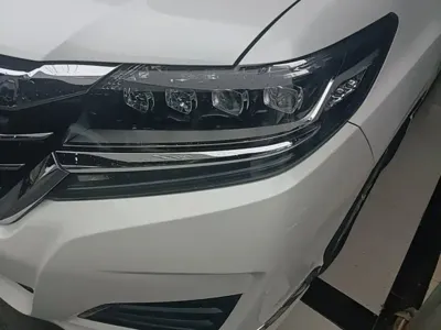 Honda Elysion 2017, 146100 км, за 13989.47 USD - фото 24