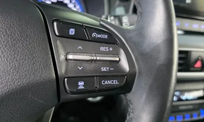 Hyundai Kona 2020, 121444 км, за 10749.19 USD - фото 17