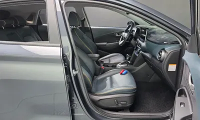 Hyundai Kona 2020, 121444 км, за 10749.19 USD - фото 26