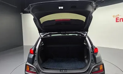 Hyundai Kona 2020, 121444 км, за 10749.19 USD - фото 30