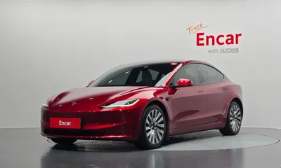 Tesla Model 3 · 2024 год