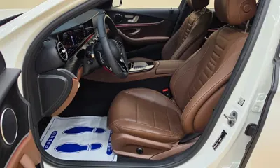 Mercedes-Benz E-Class 2023, 40999 км, за 24052.52 USD - фото 12