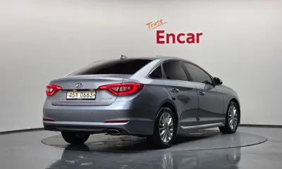 Hyundai Sonata 2017, 96031 км, за 6544.16 USD