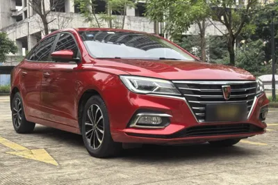 Roewe i5 2020, 41000 км, за 5875 USD