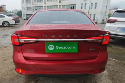 Roewe i5 2020, 41000 км, за 5875 USD - фото 9