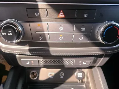 KG_Mobility_Ssangyong Rexton 2018, 66980 км, за 8775.92 USD - фото 9