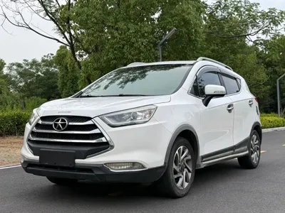 JAC Refine S3 · 2015 год