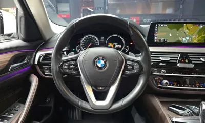 BMW 5-Series 2018, 131644 км, за 15666.33 USD - фото 13
