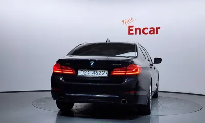 BMW 5-Series 2018, 129193 км, за 13395.47 USD