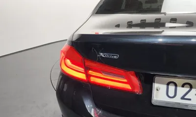 BMW 5-Series 2018, 129193 км, за 13395.47 USD - фото 23