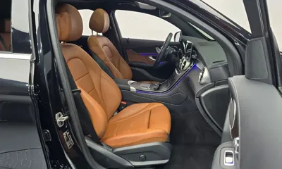 Mercedes-Benz GLC-Class 2023, 57822 км, за 35430.43 USD - фото 10