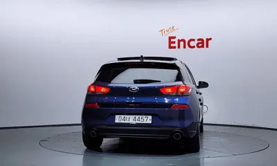 Hyundai i30 2018, 73087 км, за 8133.12 USD
